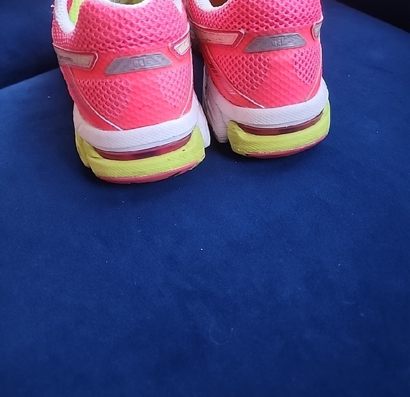 ASICS Women's Neon Pink Athletic Shoes - Picture 7 of 10